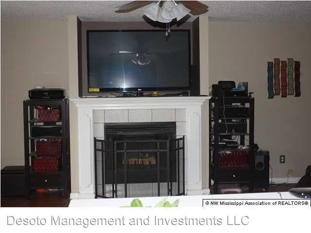 Building Photo - 3 br, 2 bath House - 407 Northwood Hills
