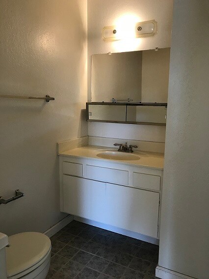 Foto del edificio - 2765 Mauricia Ave