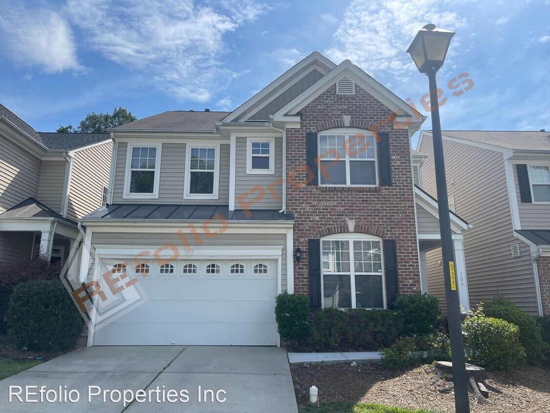Foto principal - 3 br, 2.5 bath House - 106 Courts Garden Way