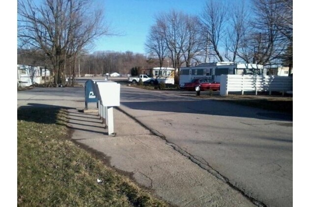 Foto del edificio - 4401 S County Road 00 EW