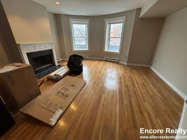 Foto del edificio - 1742 Washington St