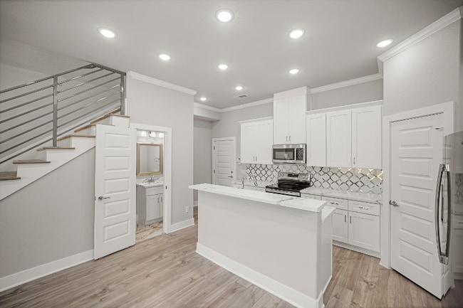 Building Photo - 5626 Tommye St