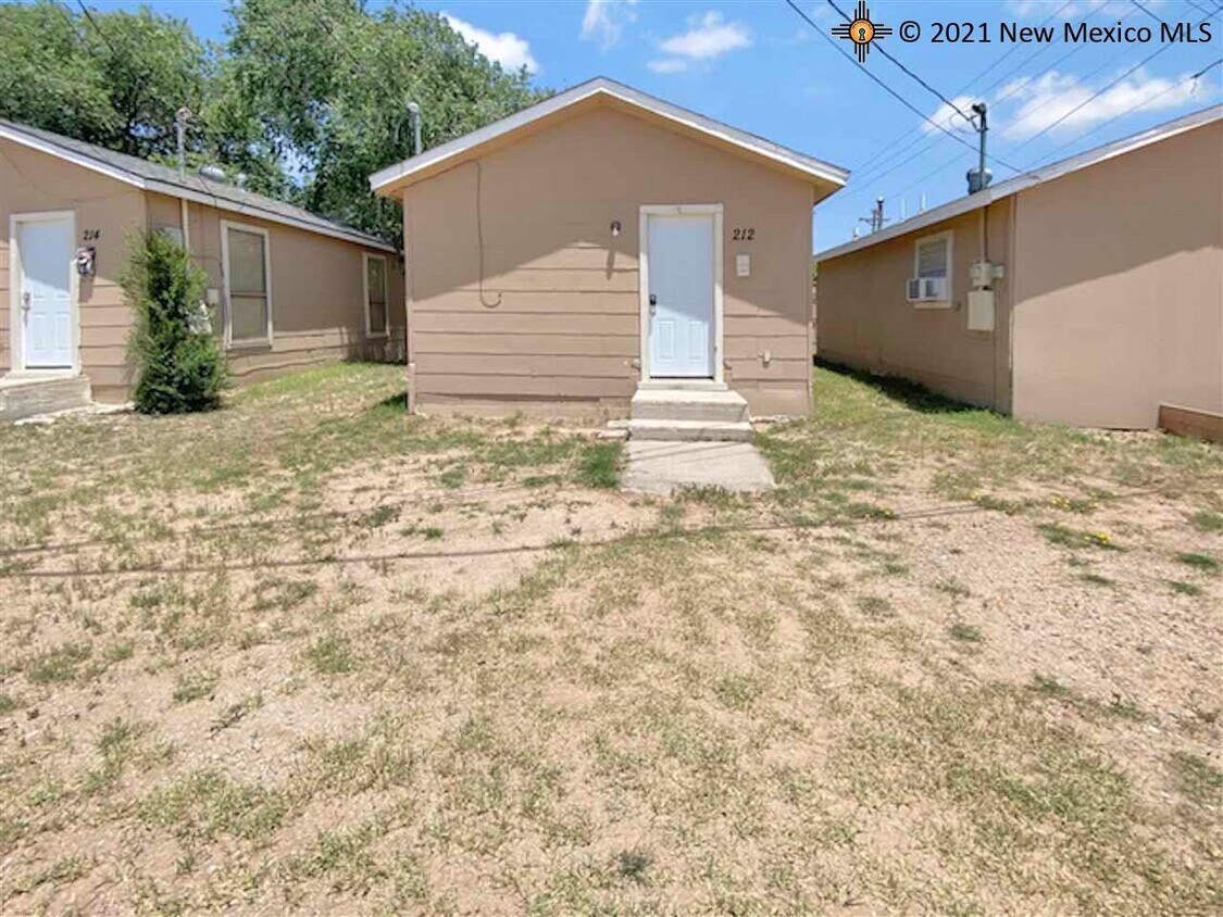 212 N Leech St, Hobbs, NM 88240 House Rental in Hobbs, NM