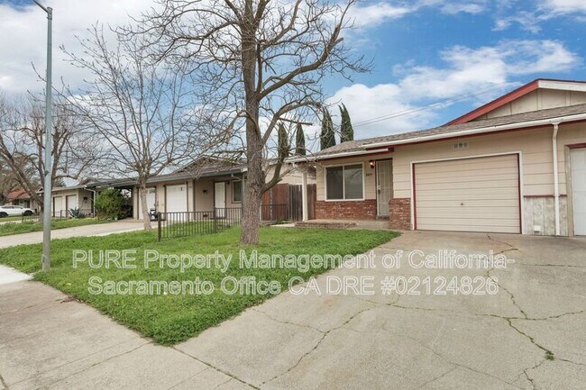 Building Photo - 10093 Nebula Way