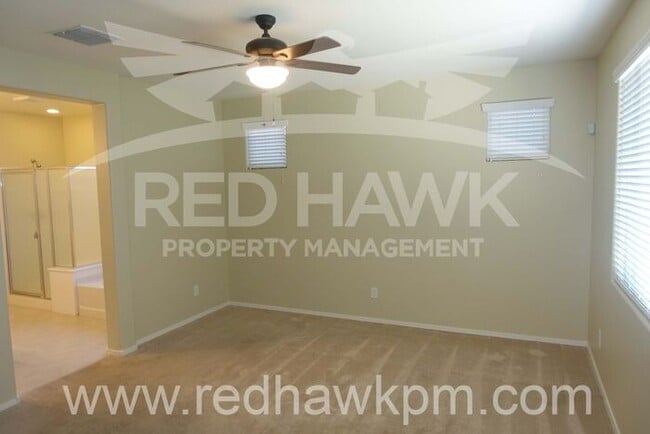 Building Photo - Gorgeous Four Bedroom, Two Bathroom South ...