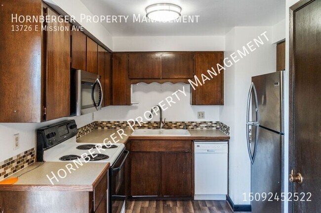 Foto del edificio - 13726 E Mission Ave