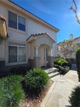 Building Photo - 968 N Turner Ave