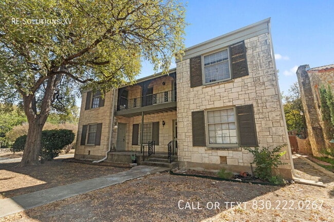 Foto del edificio - 336 E Lullwood Ave