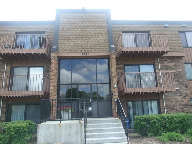 Primary Photo - 601 Limerick Ln