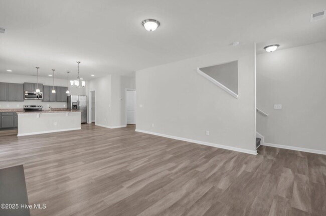 Building Photo - 706 Lenox Dr