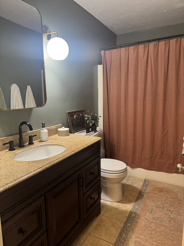 Foto del edificio - 62 Freetown Rd