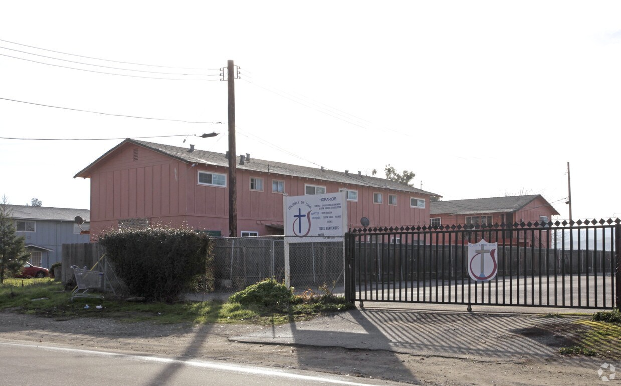 971 Nash Rd, Hollister, CA 95023 Apartments in Hollister, CA