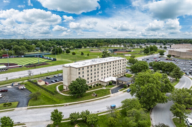 Aerial Photo - Battlefield Towers Apartments