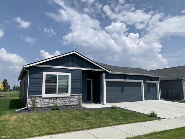 Building Photo - 3 br, 2 bath House - 8408 W Silver St