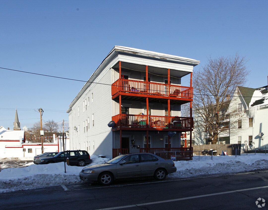 Primary Photo - 222-224 Lake Ave