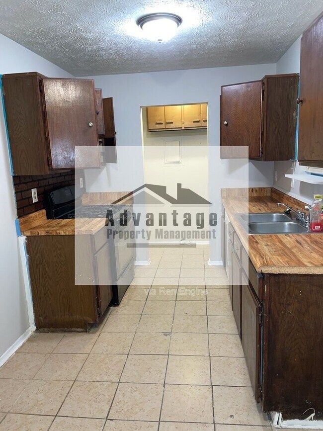 Foto del edificio - 944 Brandon Hill Way