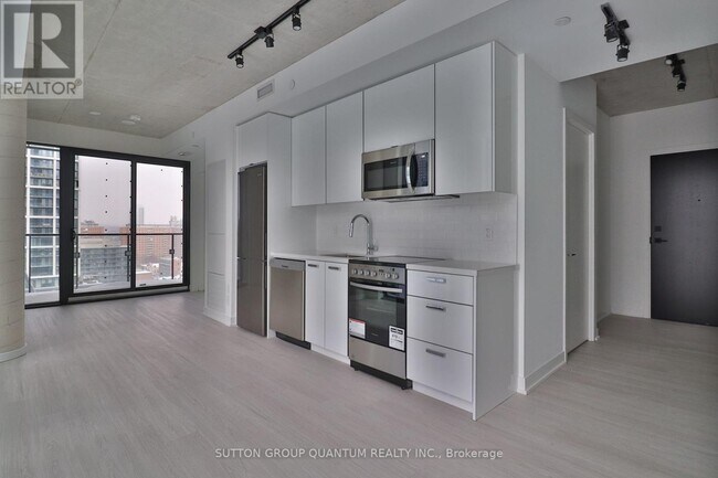 Photo du bâtiment - 284 King St E