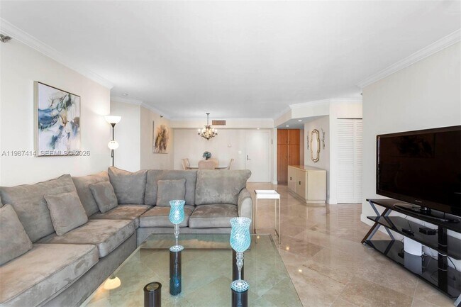 Foto del edificio - 3600 Mystic Pointe Dr