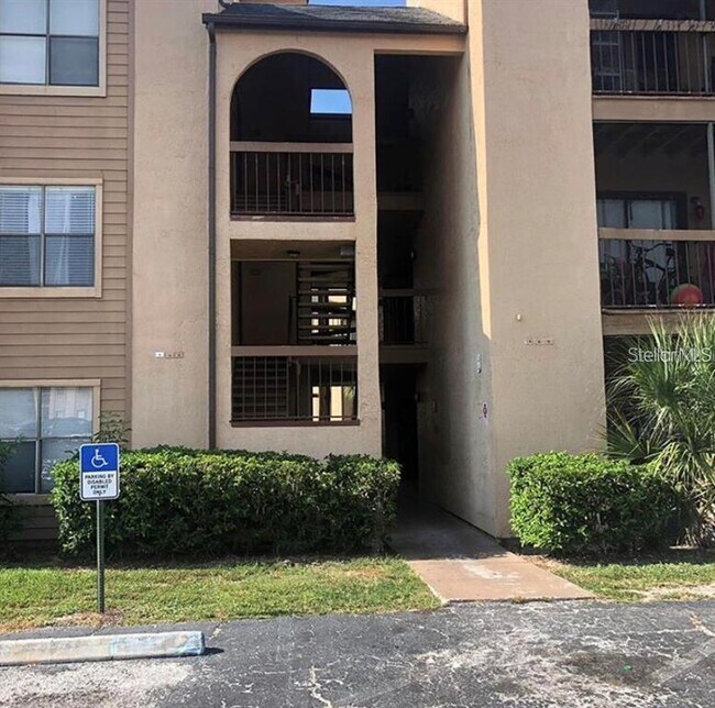 2131 Cascades Blvd Unit 203, Kissimmee, FL 34741 Condo for Rent in