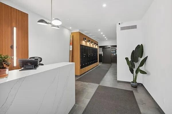 Foto del edificio - 211 Thompson St