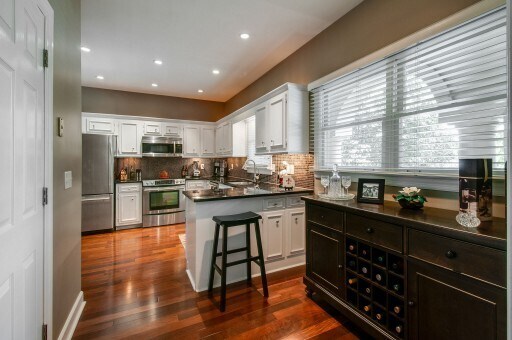 Foto del edificio - 2059 Lombardy Ave