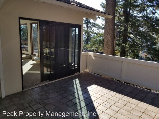 Building Photo - 3 br, 3 bath House - 4308 SW Chesapeak Ave
