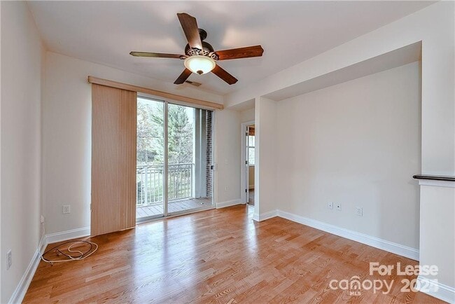 Building Photo - 1308 Kenilworth Ave