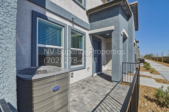 Building Photo - Aliante!! Never lived in!!! Gated!! Community Pool!!! Playground!! 2 Car Garage!! Tankless Hot wa...