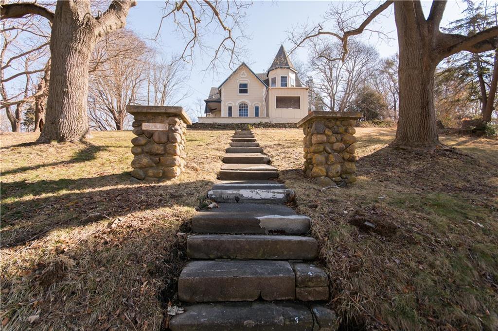 Foto principal - 214 Highland Rd