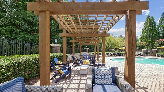 Building Photo - The Pointe at Stockbridge