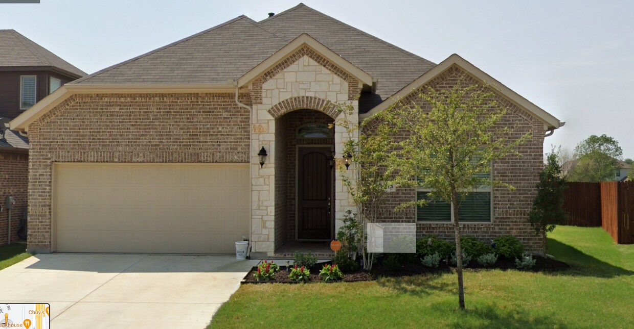 front of home - 9713 Calaveras Rd