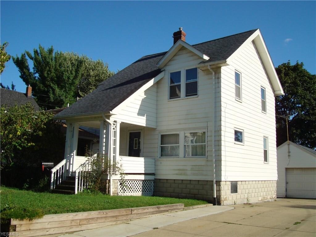 Foto principal - 1774 Ford Ave