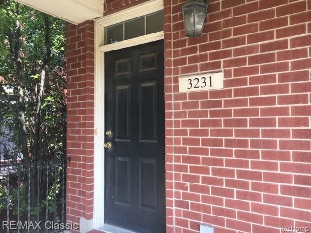 Building Photo - 3231 Camden Dr