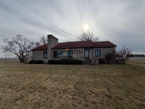 Building Photo - 13403 223rd Ave