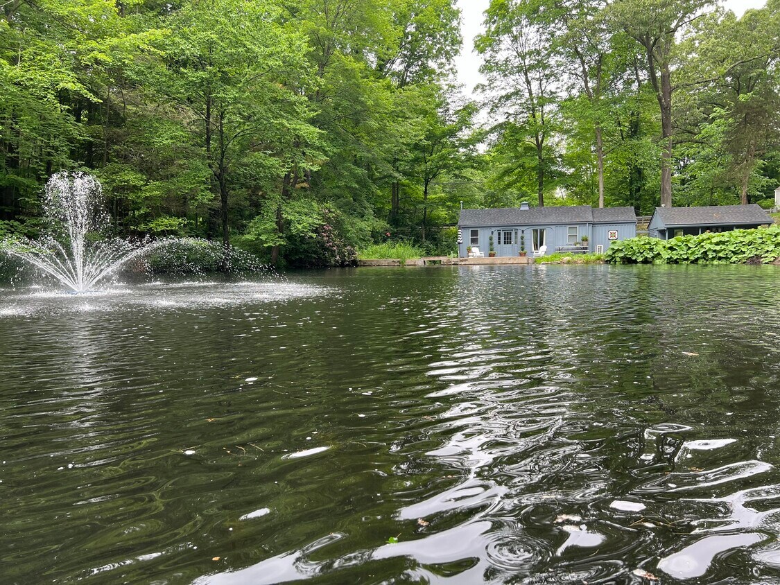 Foto principal - 29 Parmalee Hill Rd