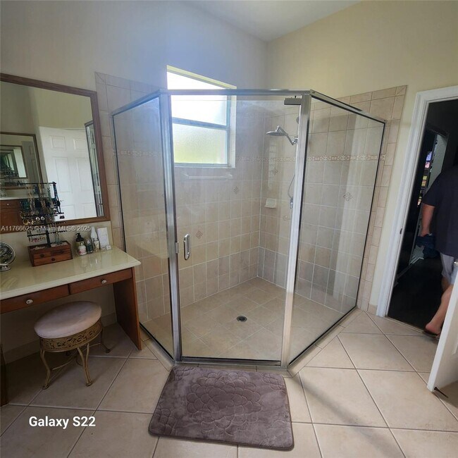 Foto del edificio - 15088 SW 34th St