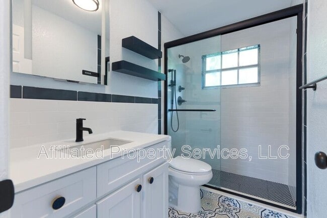 Foto del edificio - 5207 N Flagler Dr