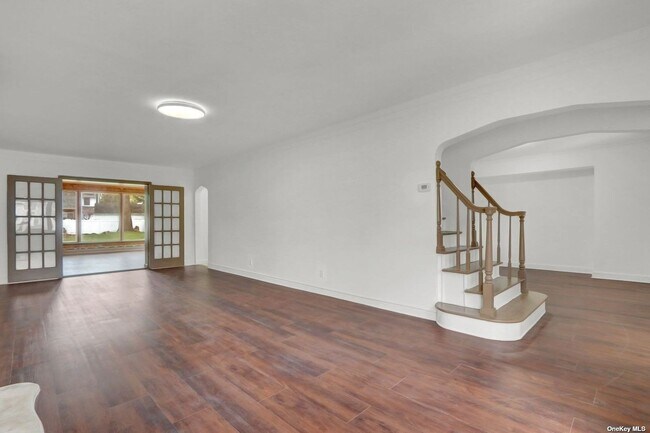 Foto del edificio - 7 Dogwood Ave