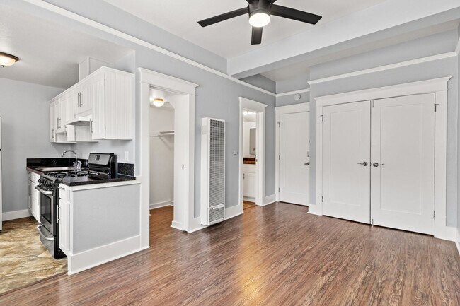 Foto del interior - Elm Avenue Apartments