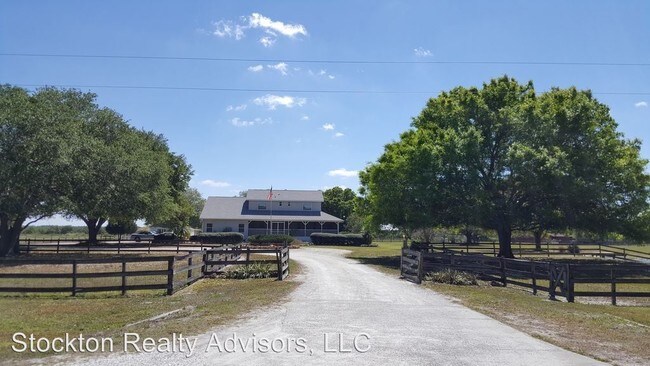 Building Photo - 4 br, 4 bath House - 14505 Mossy Hammock Lane