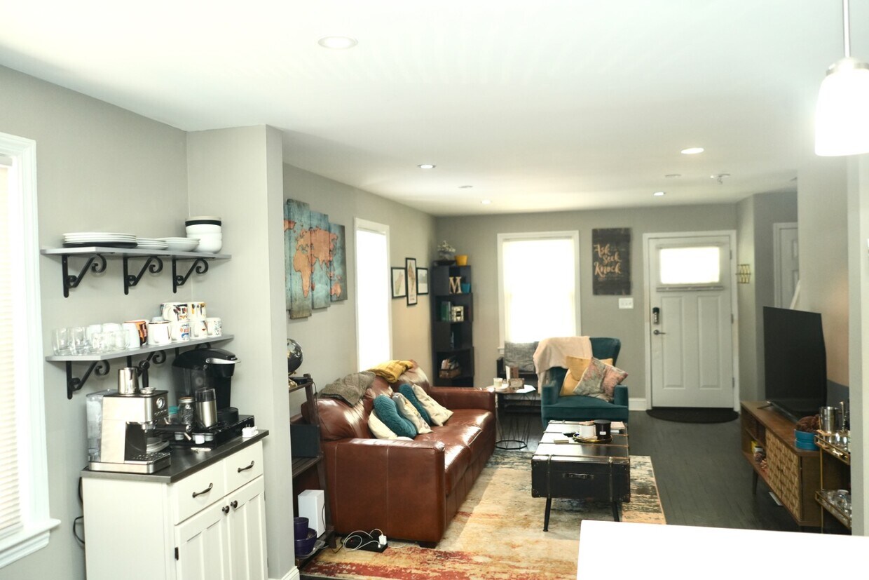 Foto principal - 3447 25th St SE