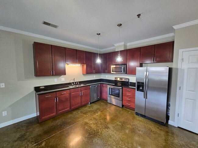 Building Photo - 229 Delmont St