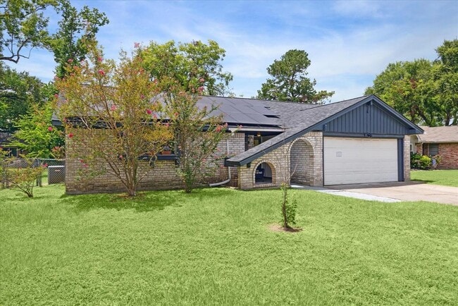 Building Photo - 5359 Little John Ln