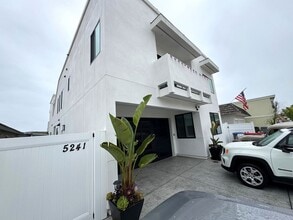 Building Photo - 5241 Seabreeze Way