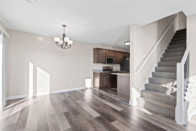 Building Photo - New 3 Bedroom Townhome