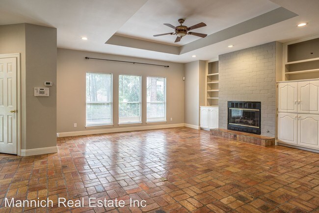 Foto del edificio - 21890 Country Woods Dr