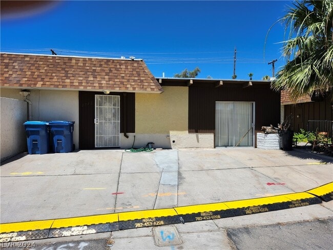 Building Photo - 2773 Heritage Ct