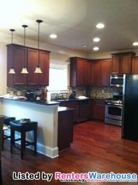 Building Photo - 668 Sportsman Ln