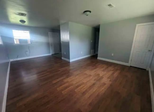 Building Photo - 14 N Ritchie Ave