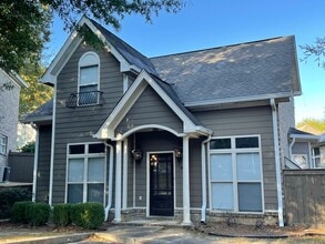 Building Photo - 116 Fallsgrove Dr